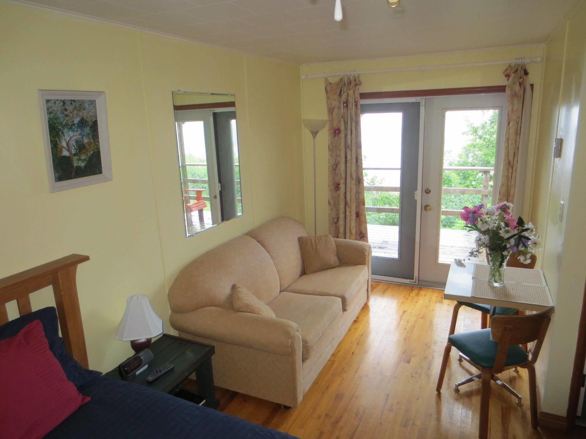 Hedley House Inn Smiths Cove Buitenkant foto